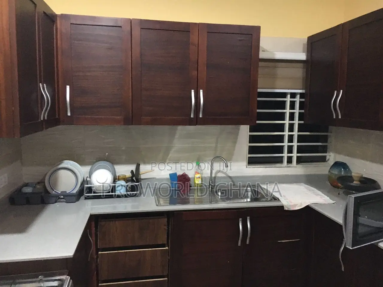 2 Bedroom House. Airbnb Fully Furnished Per Night