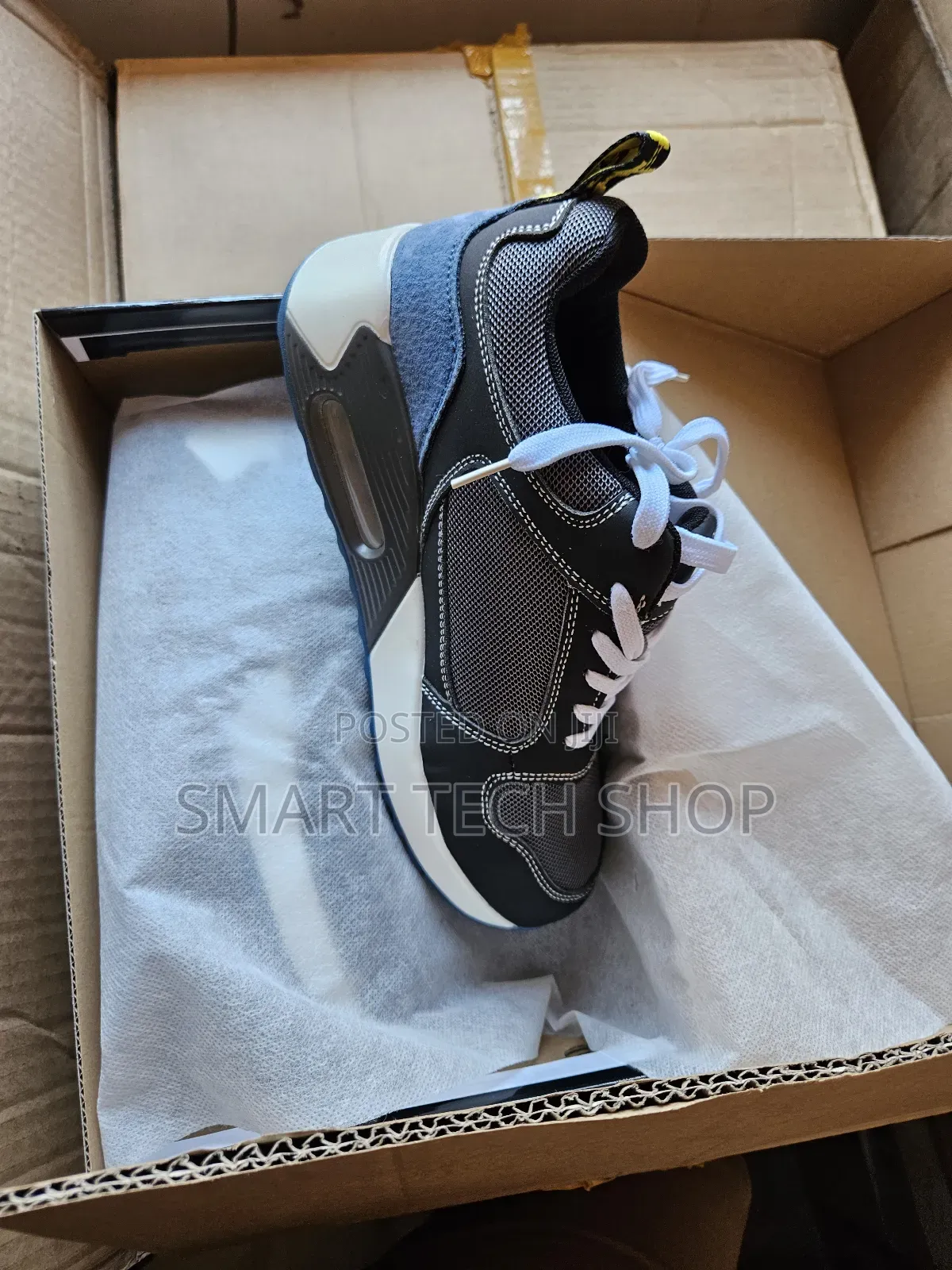 Sports Design Safety Shoe With Steel Toe, Anti Slip, Anti Smash.Kevlar