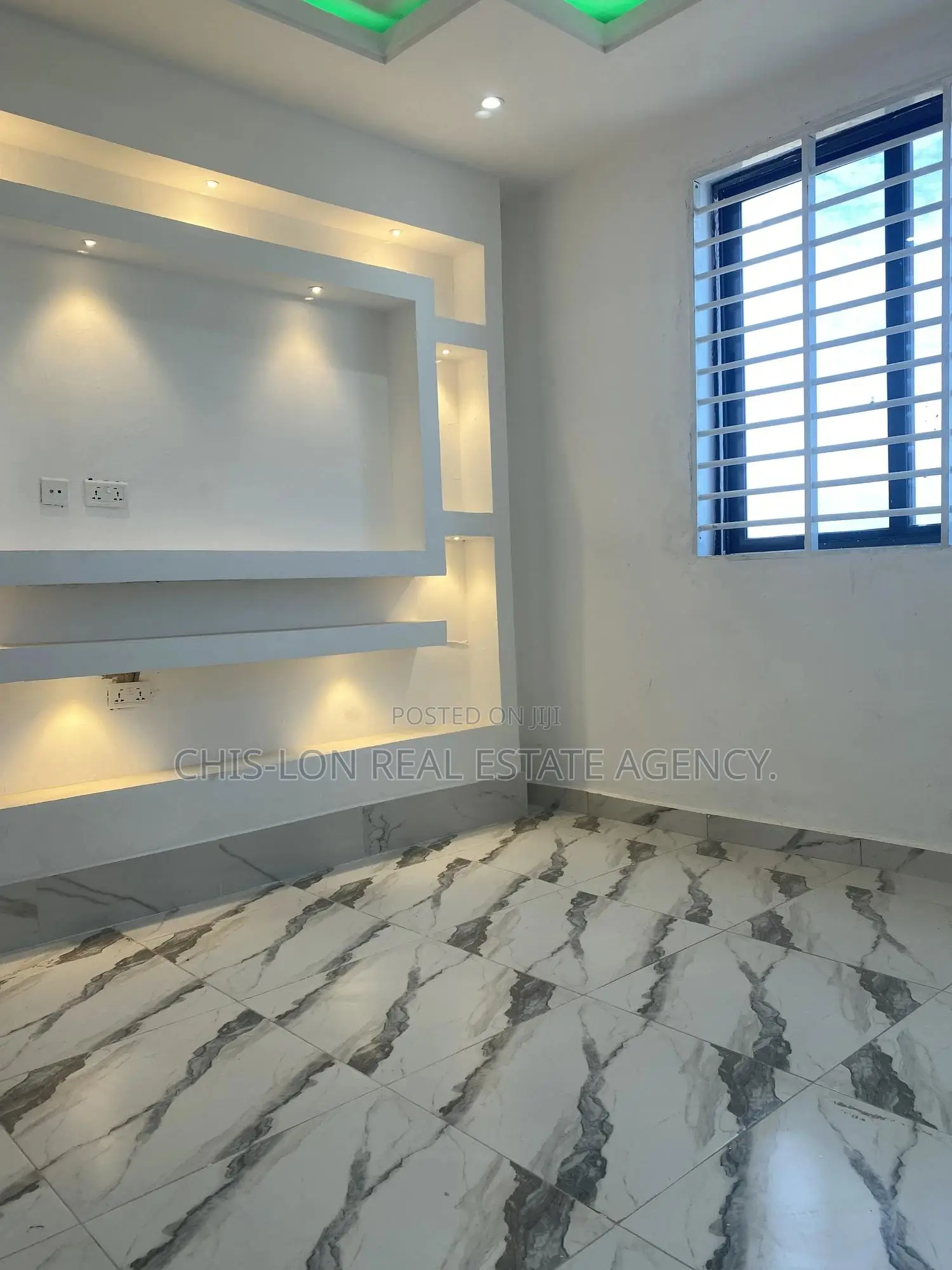 2bdrm Apartment in Chis-Lon Real Estate, Adade for rent
