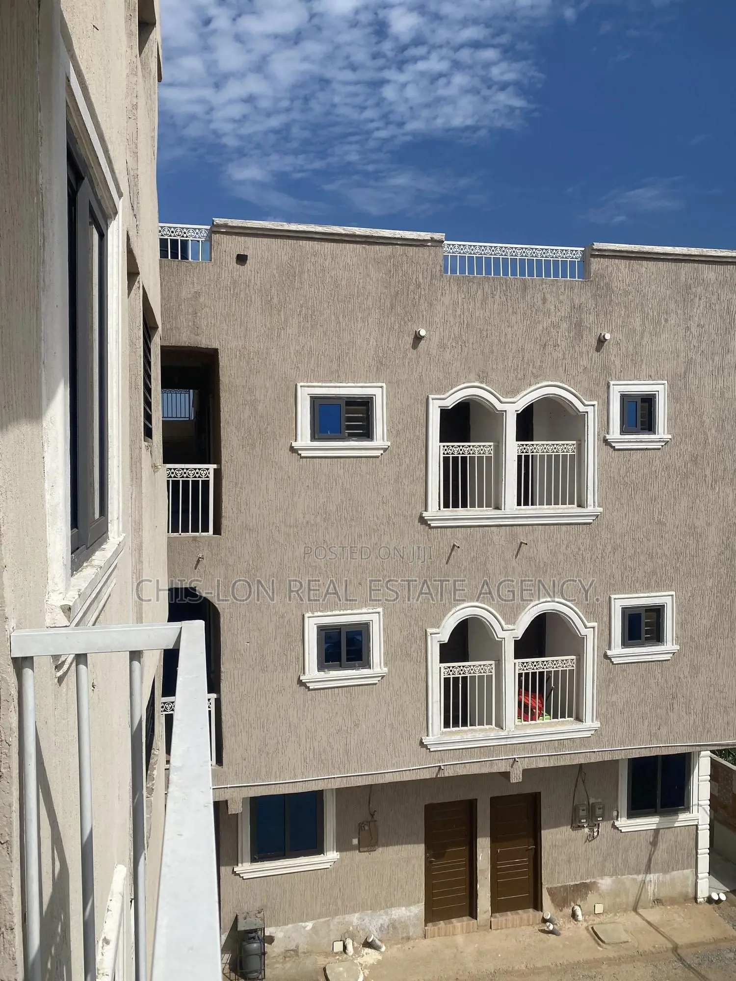 2bdrm Apartment in Chis-Lon Real Estate, Adade for rent