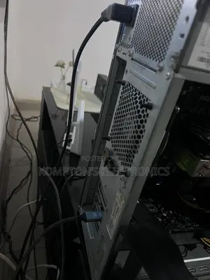 Desktop Computer Lenovo ThinkStation S30 16GB Intel Xeon HDD+SSD 1.5T