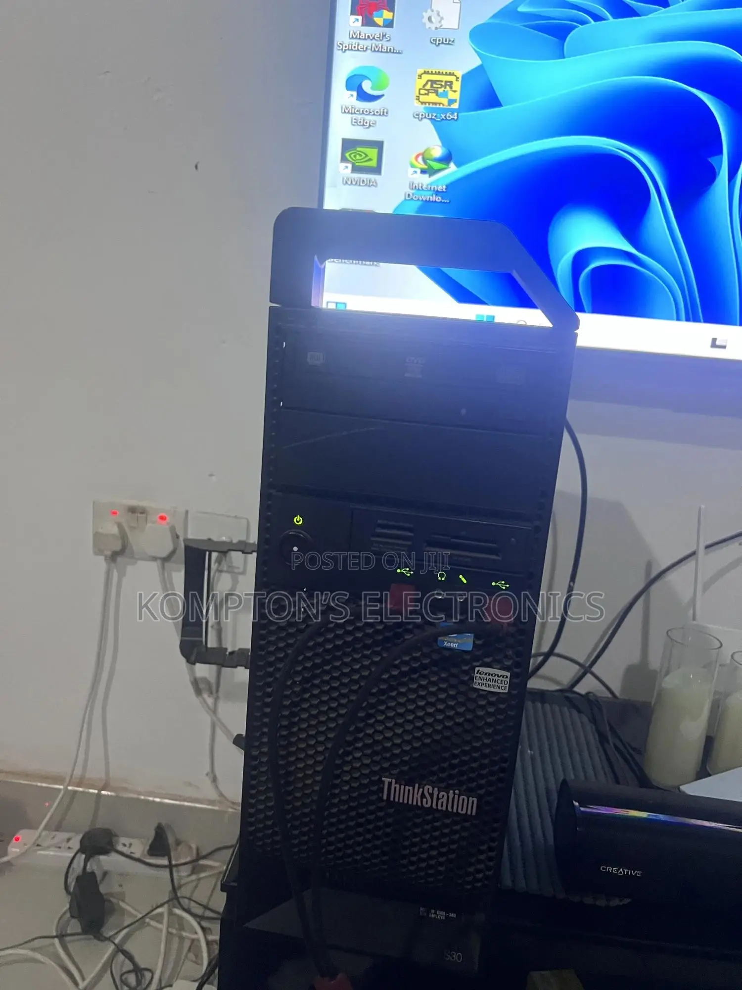 Desktop Computer Lenovo ThinkStation S30 16GB Intel Xeon HDD+SSD 1.5T