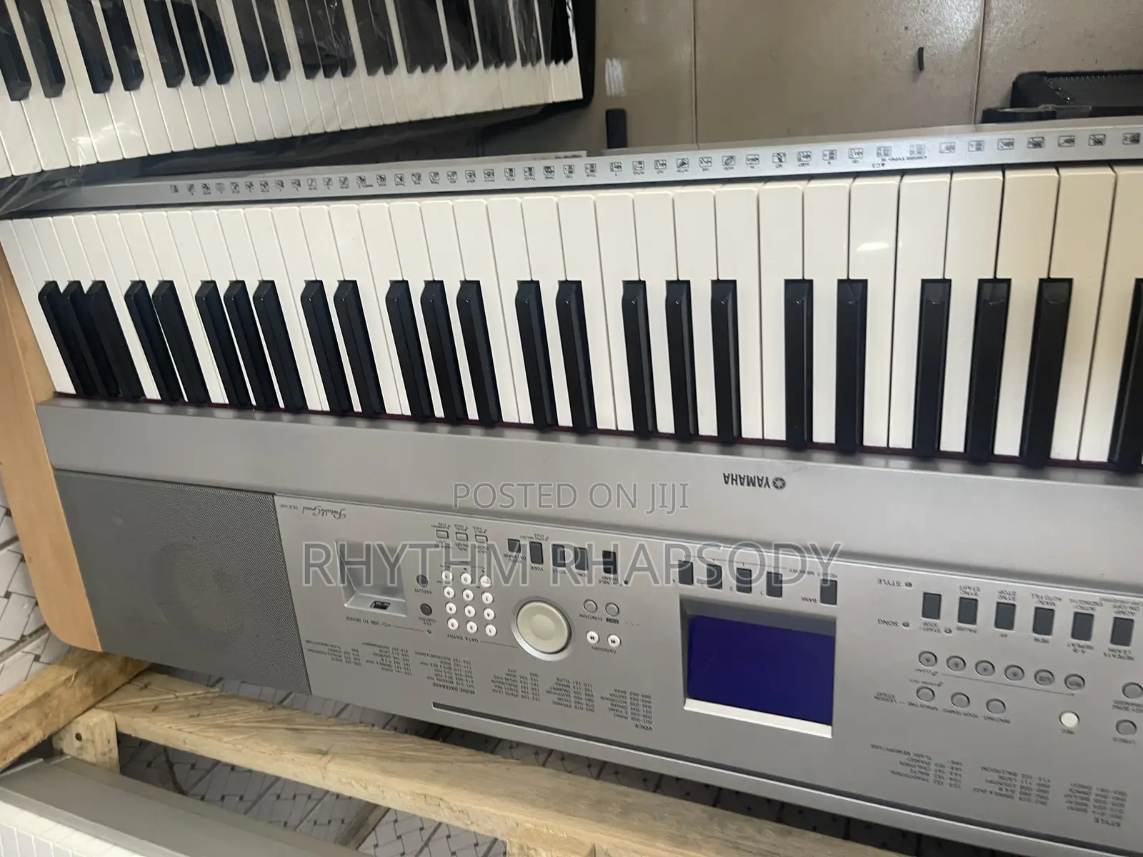 Yamaha DGX 640