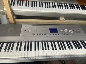 Yamaha DGX 640