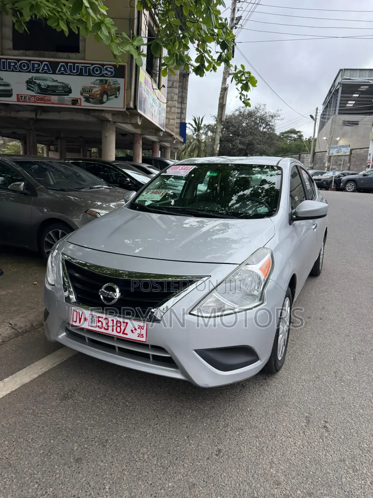 Nissan Versa 1.6 SV 2017 Silver