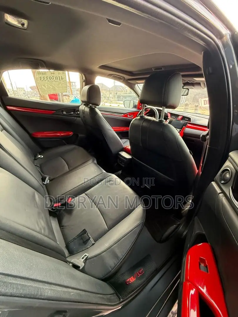 Honda Civic Sport Touring Hatchback 2018 Gray