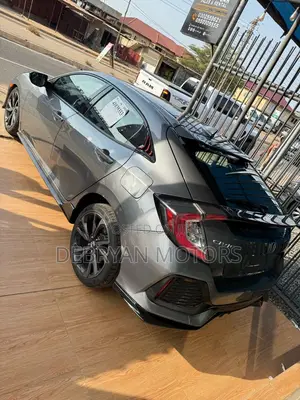 Honda Civic Sport Touring Hatchback 2018 Gray