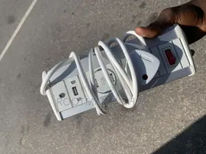 Extension Lead Socket With 3 Usb Charging Ports and 1 Socket