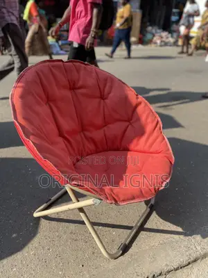 Foldable Moon Chair
