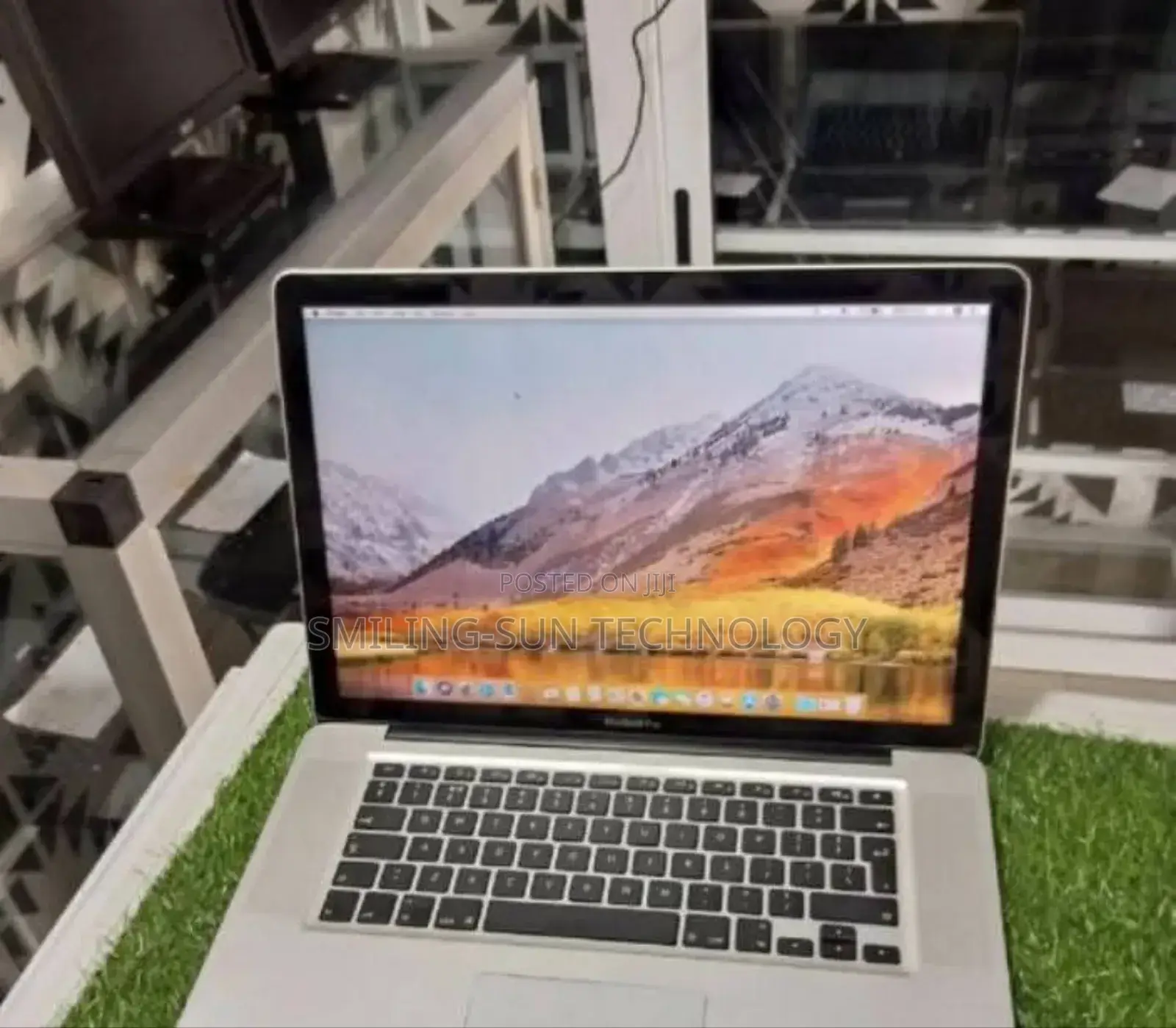 Laptop Apple MacBook 2012 8GB Intel Core i5 SSD 512GB