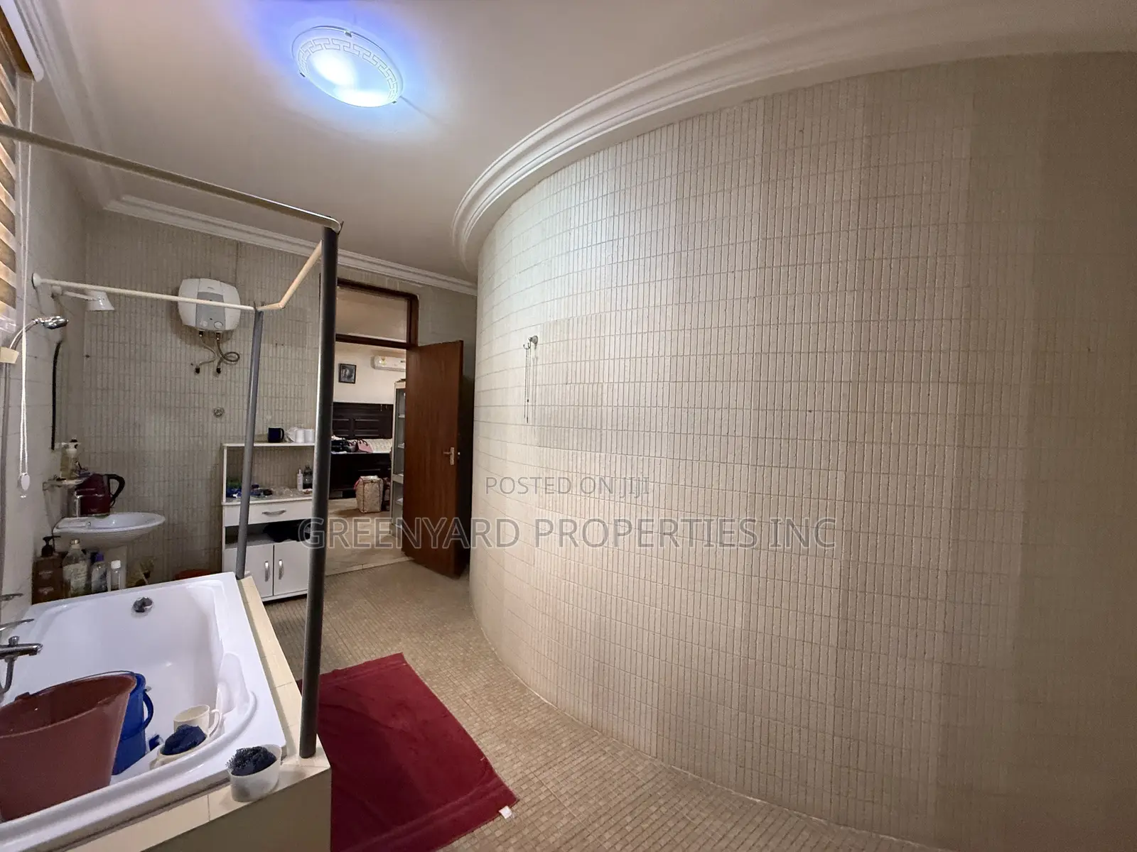 5bdrm House in Adjiringanor, East Legon for rent