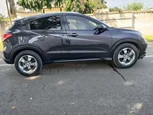 Honda HR-V EX-L w/Navigation AWD 2017 Brown