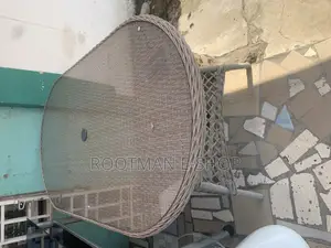 Elegant Grey Wicker Outdoor Dining Table – Glass Top