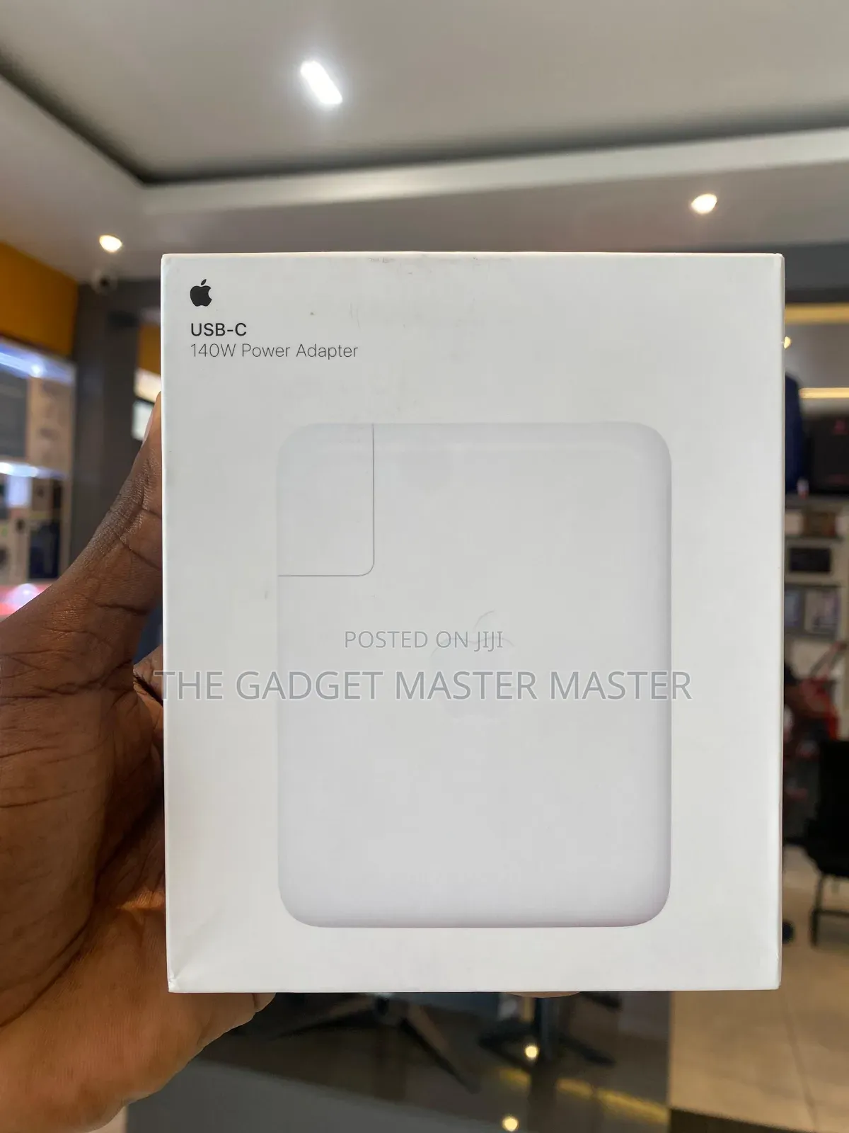 Apple 140 Watt Power Adapter Usb C