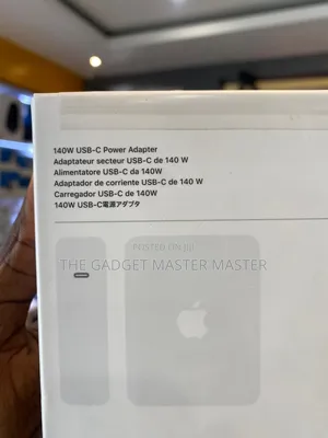 Apple 140 Watt Power Adapter Usb C