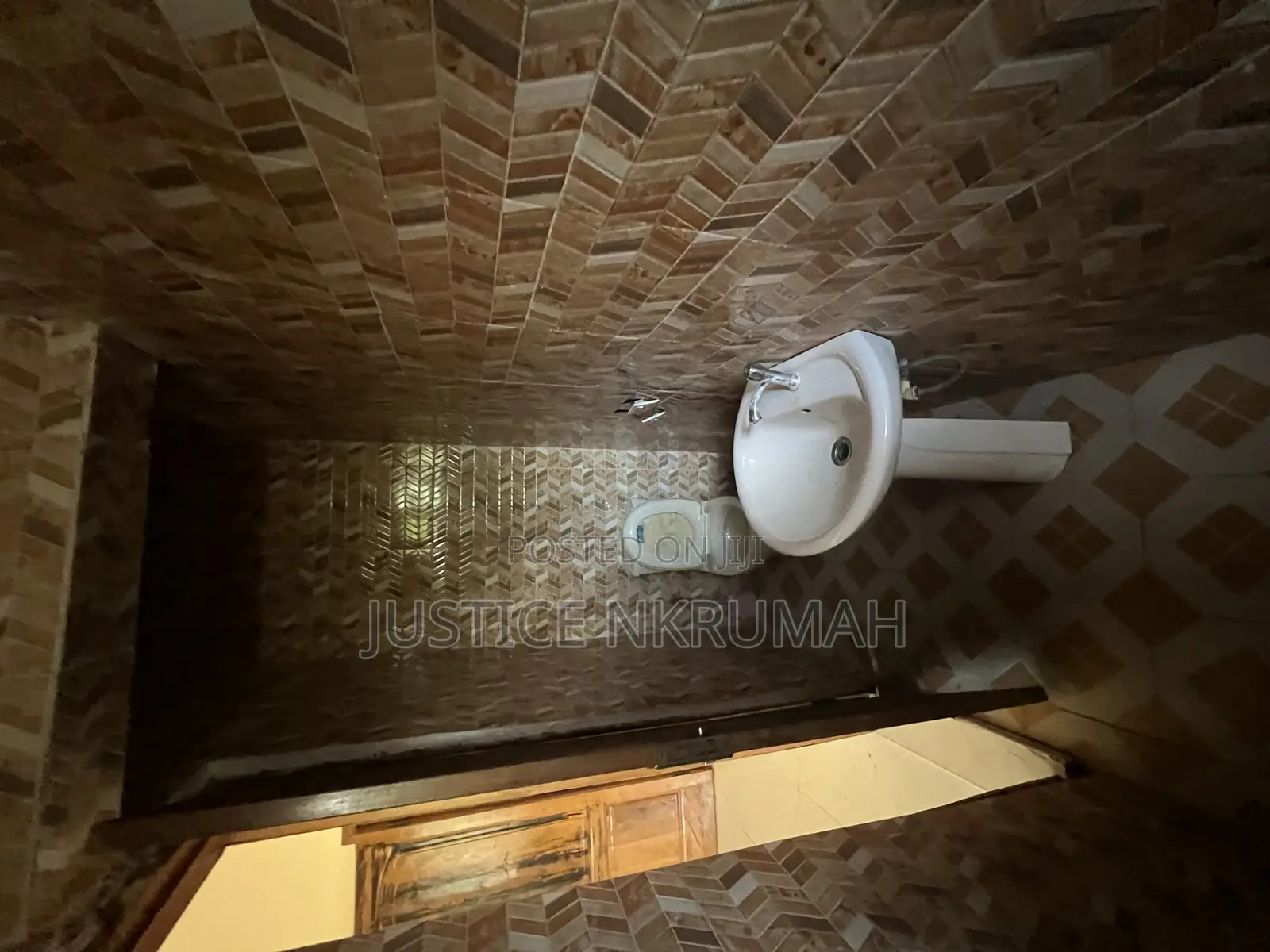 2bdrm Apartment in Mr Justice Estate, West Hills Mall Area for rent
