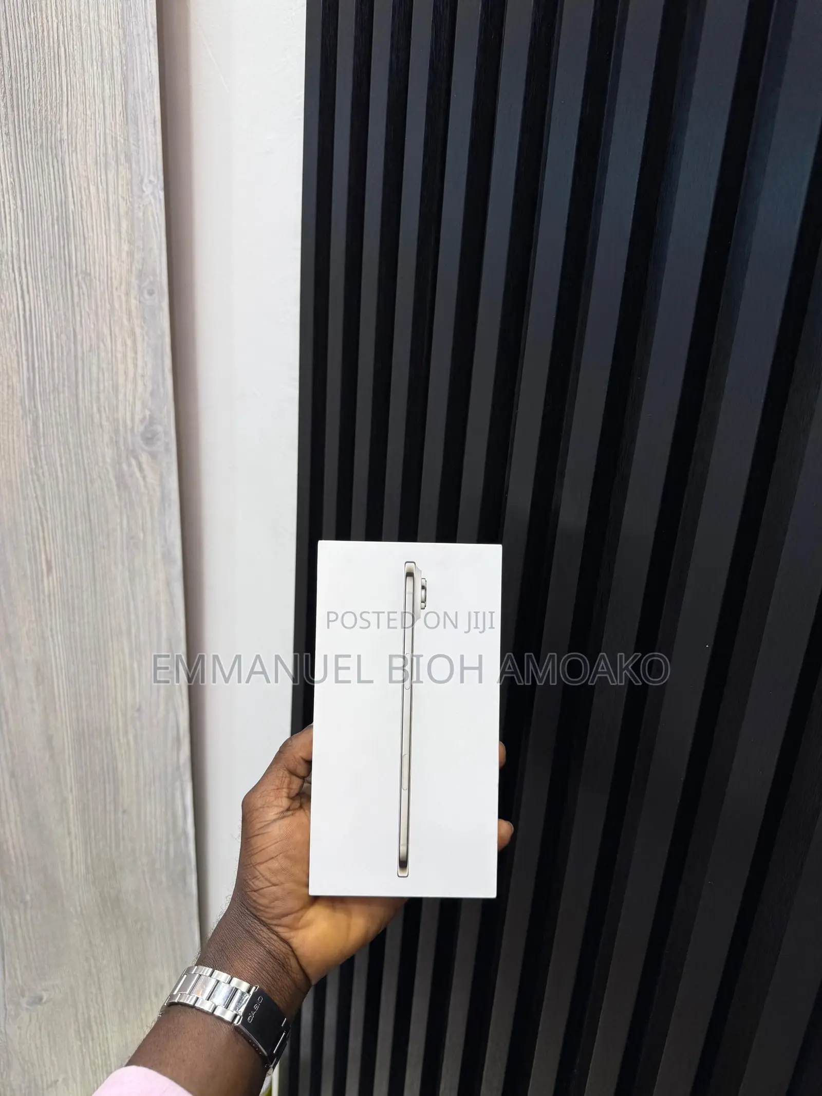 New Apple iPhone Air 256 GB