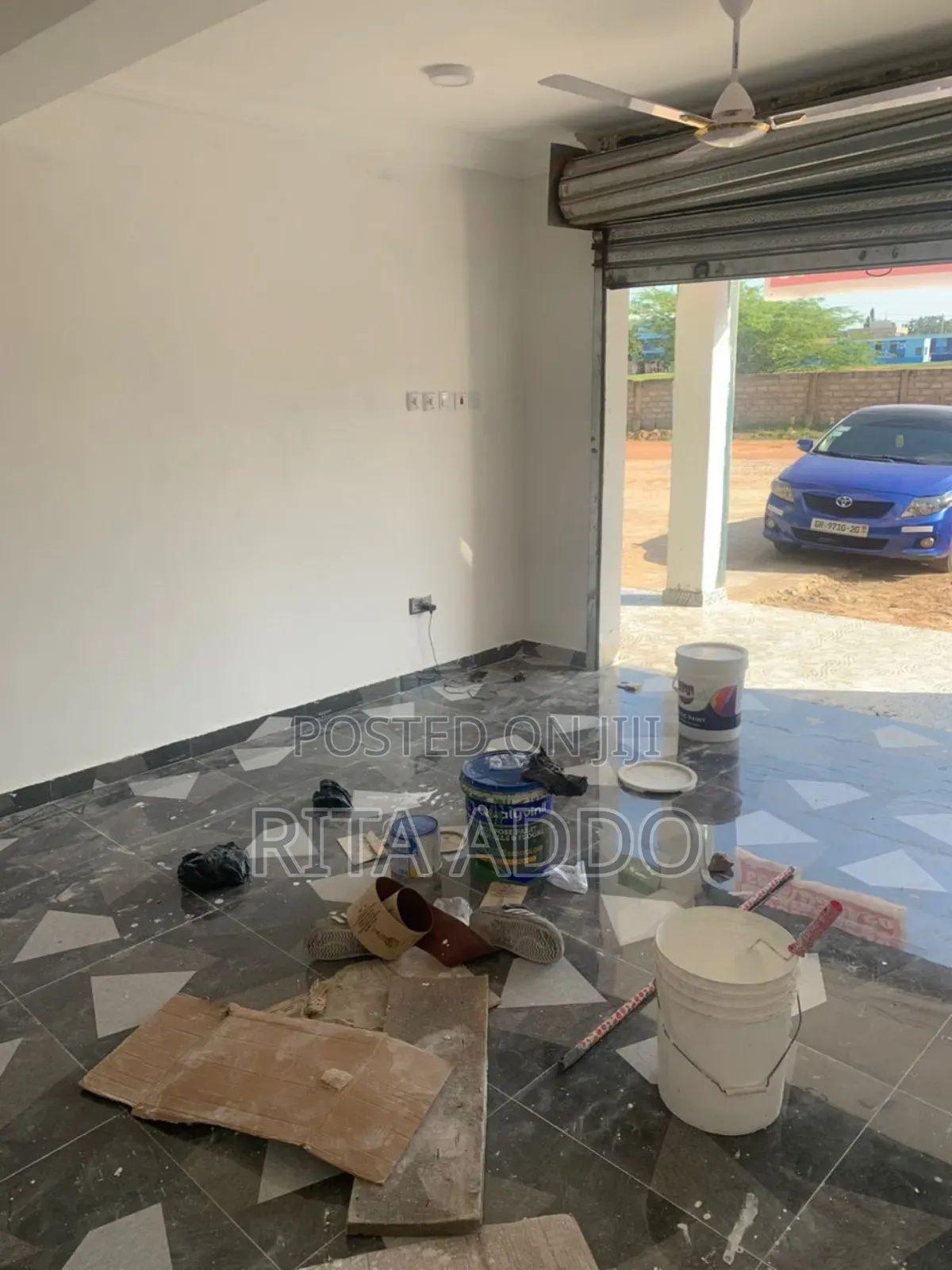 Shop for Rent