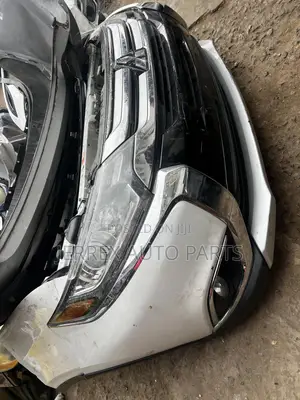 Mitsubishi Outlander 2016-2019 Front Cut
