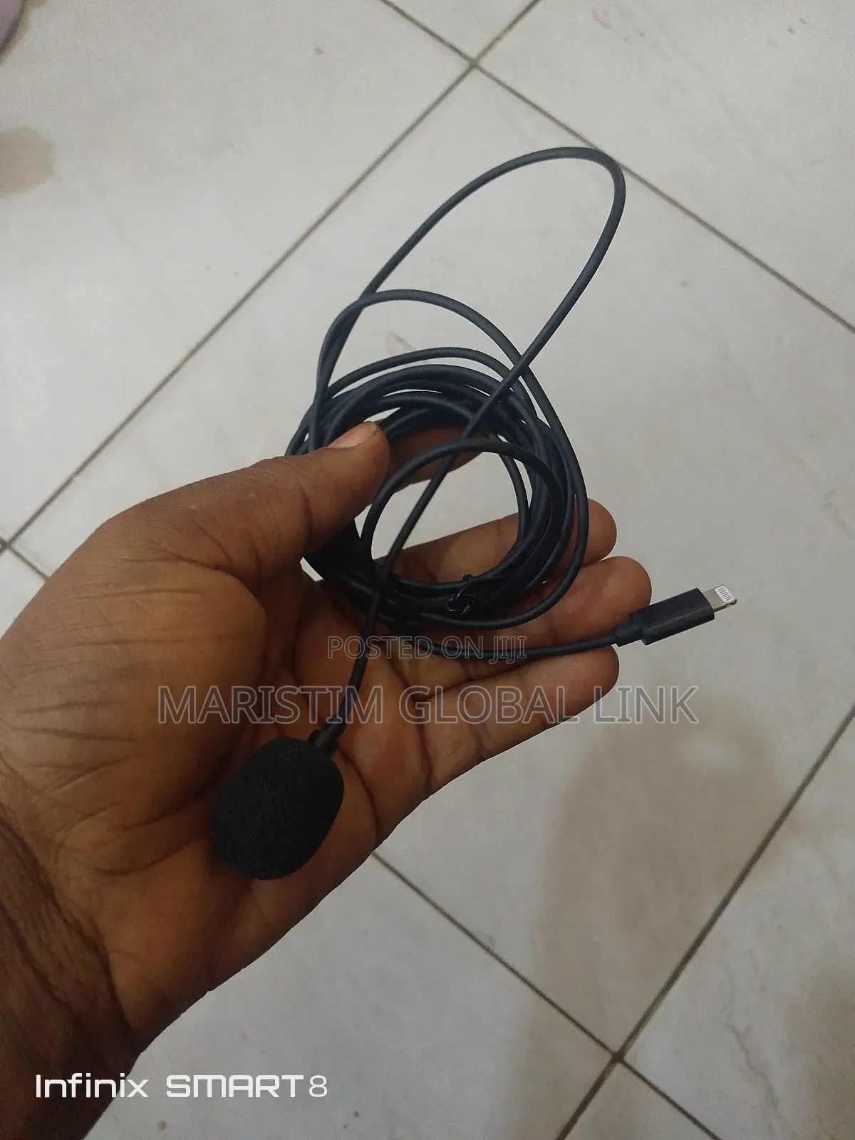 Lightning Lapel Microphone