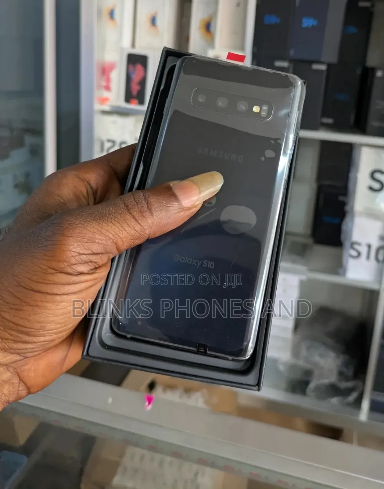 New Samsung Galaxy S10 128 GB Black