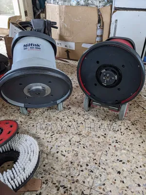2x Floor Cleaning Machine ( Nilfisk and Cleanfix