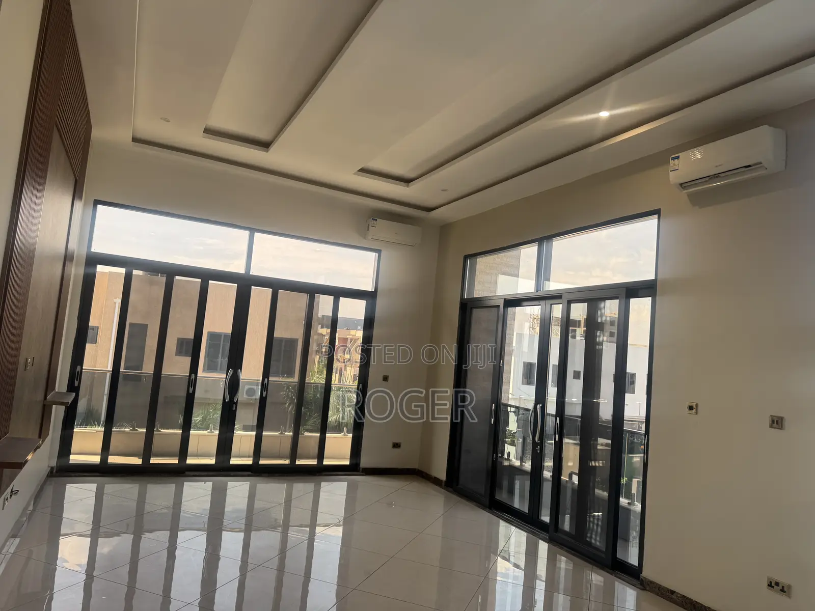 5bdrm Mansion in Spintex for sale