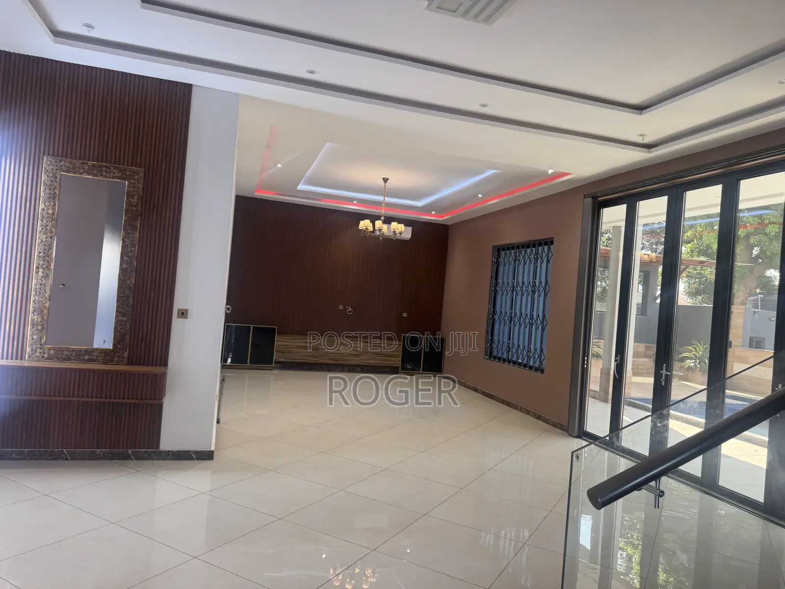 5bdrm Mansion in Spintex for sale