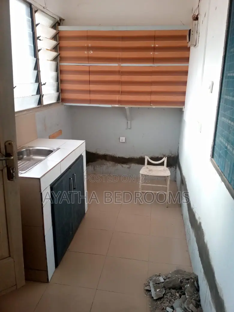 1bdrm Apartment in Modern Properties, New Town for rent