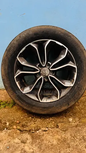 2018 Honda Cr-v Rim 18”