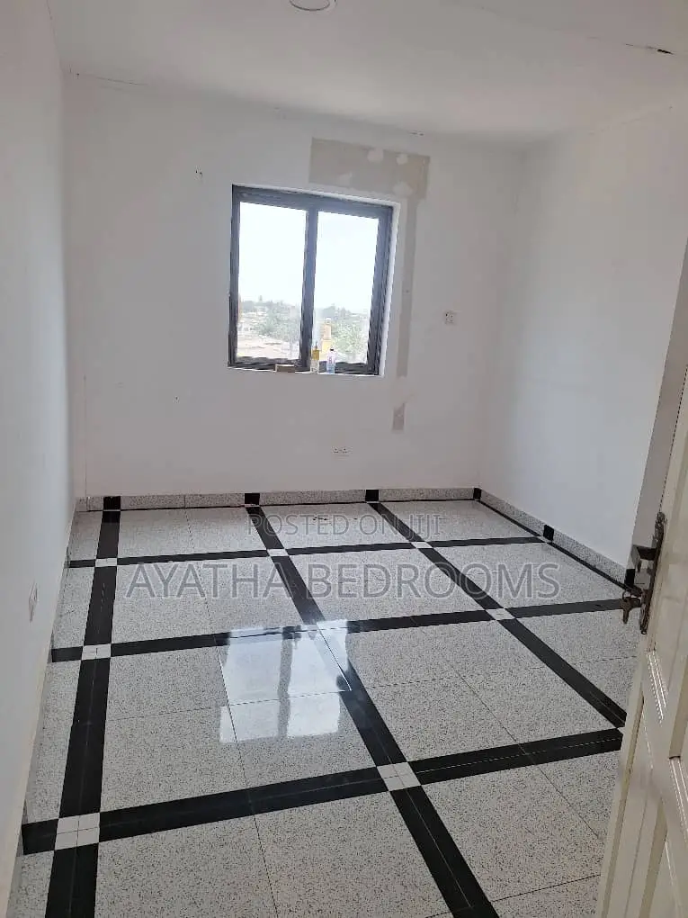 1bdrm Apartment in Modern Properties, New Town for rent