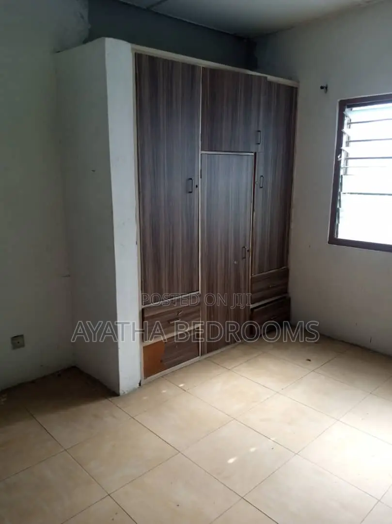 2bdrm Apartment in Modern Properties, New Town for rent