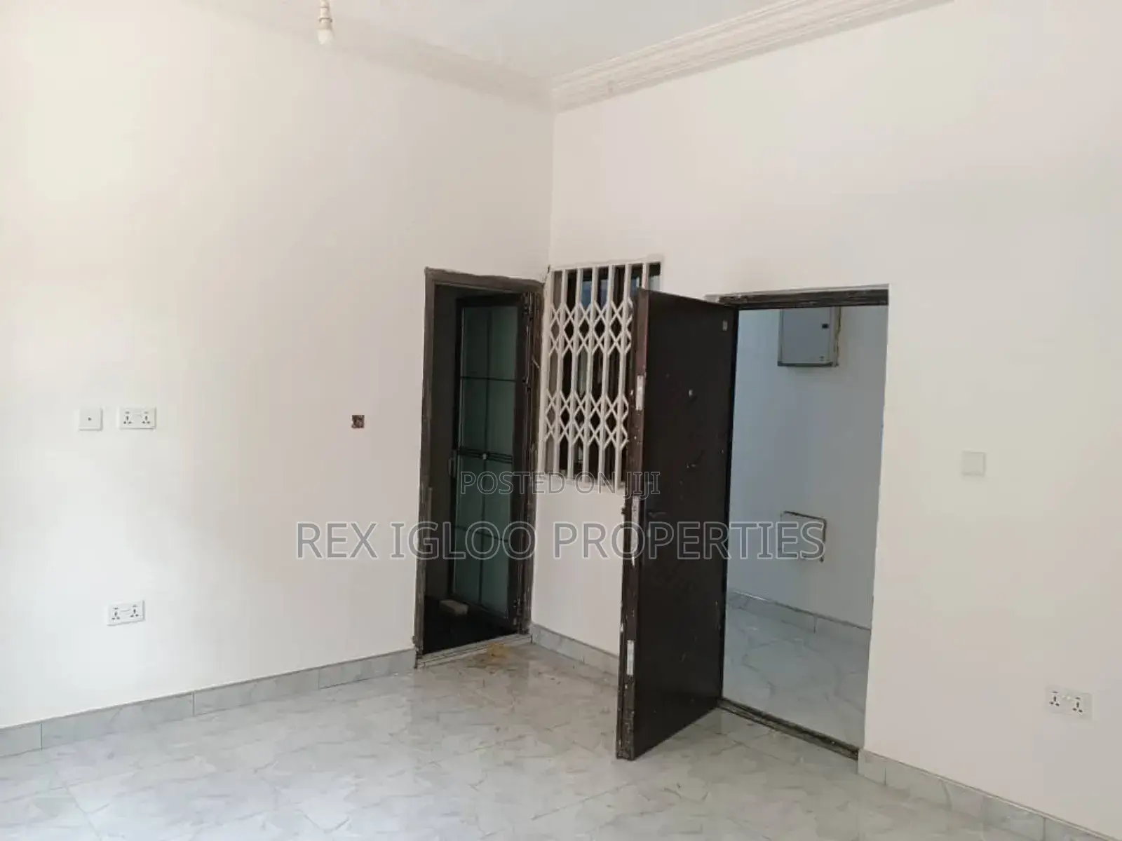 2bdrm Apartment in Oyarifa, Accra Metropolitan for rent