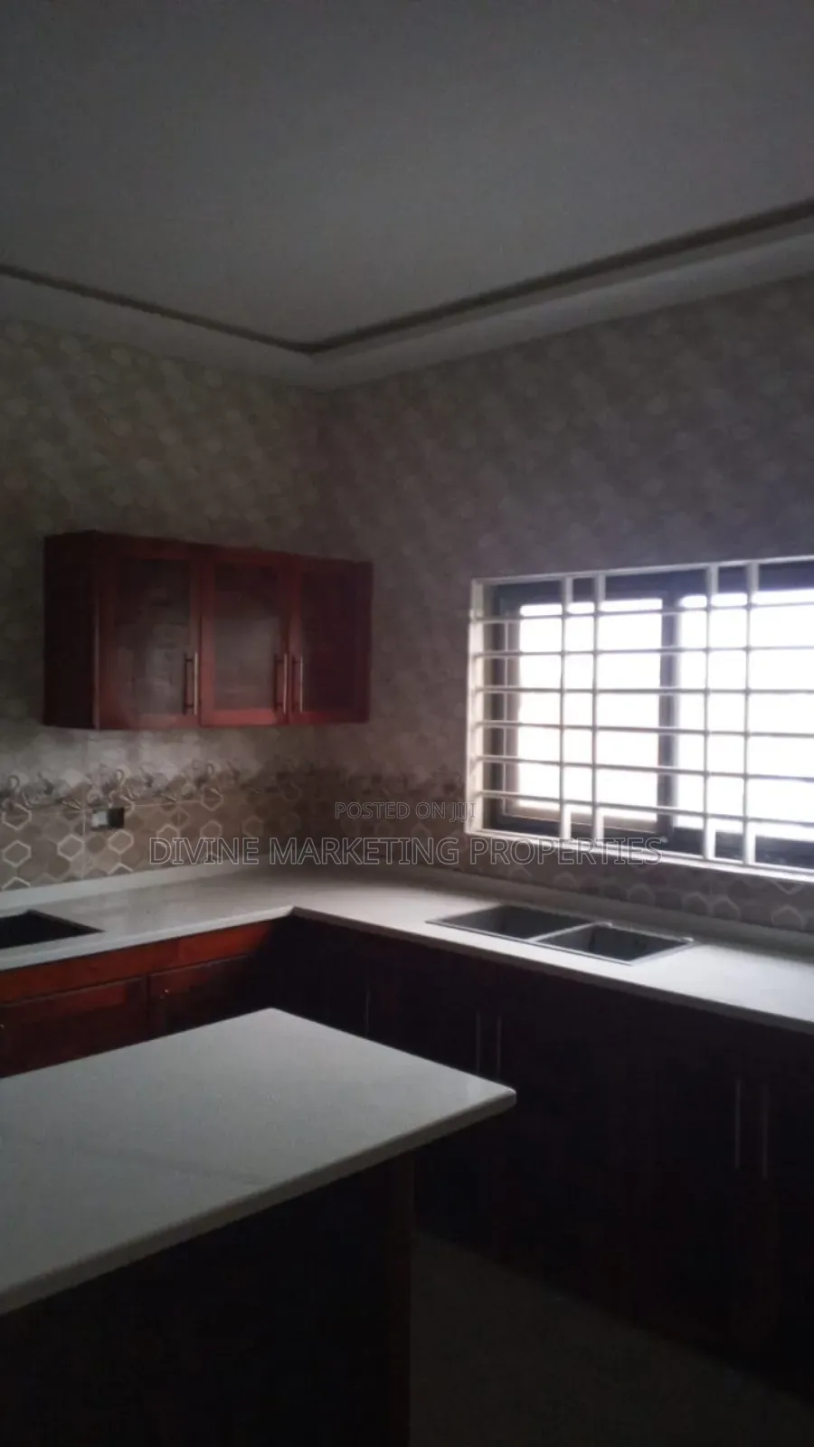 3bdrm House in Opeikuma, Kasoa for sale