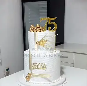 Weeding or Birthday Cake