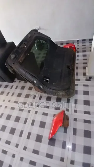 Toyota Rav4 2014, 2015,2016 Booth With Sidelights