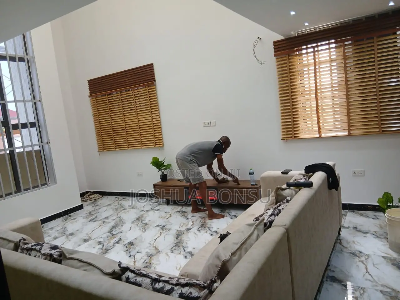 4bdrm House in Tom Rock Estates, Kumasi Metropolitan for sale