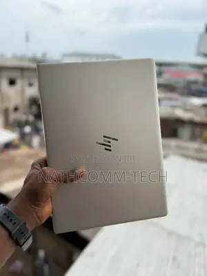 Laptop HP EliteBook 745 G5 8GB AMD Ryzen 3 SSD 256GB