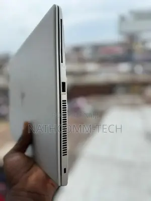 Laptop HP EliteBook 745 G5 8GB AMD Ryzen 3 SSD 256GB