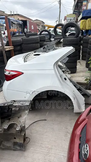 Toyota Corolla Back Cut 2013,2014,2015,2016,2017,2018