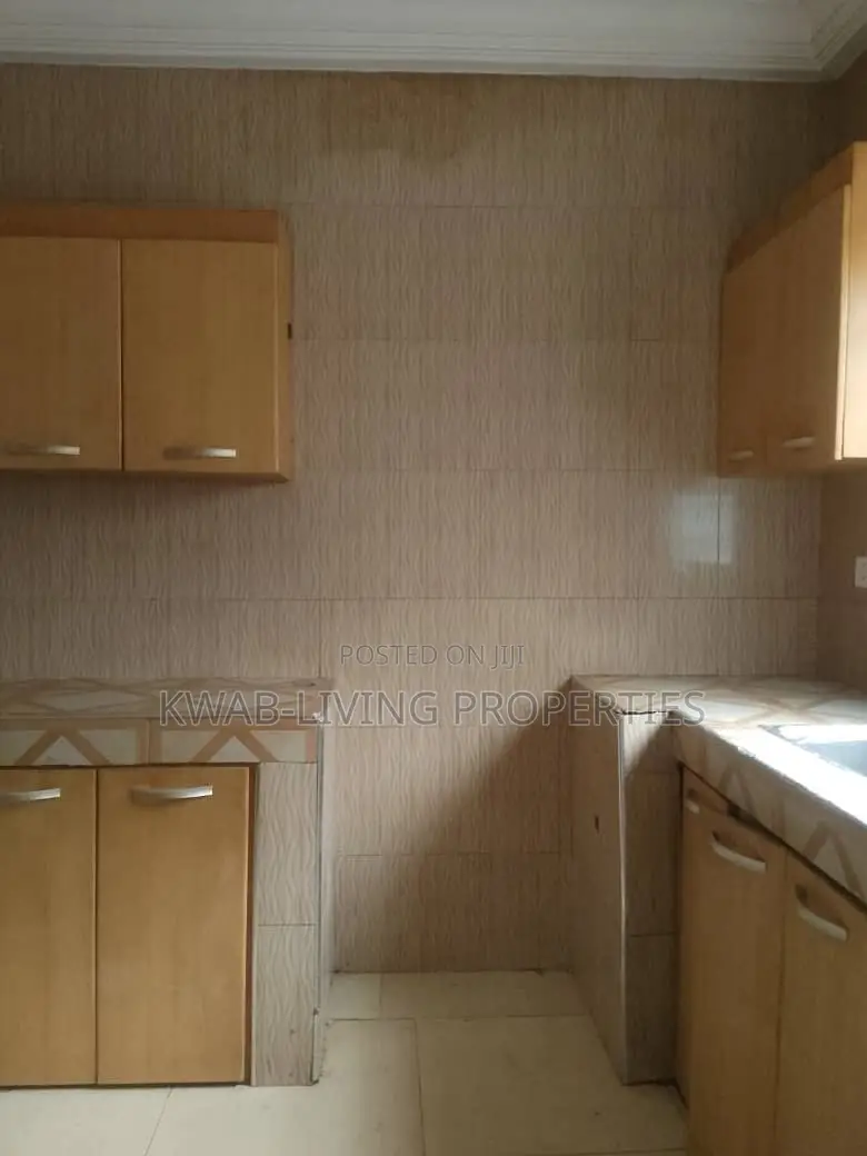 1bdrm Apartment in Adenta for rent