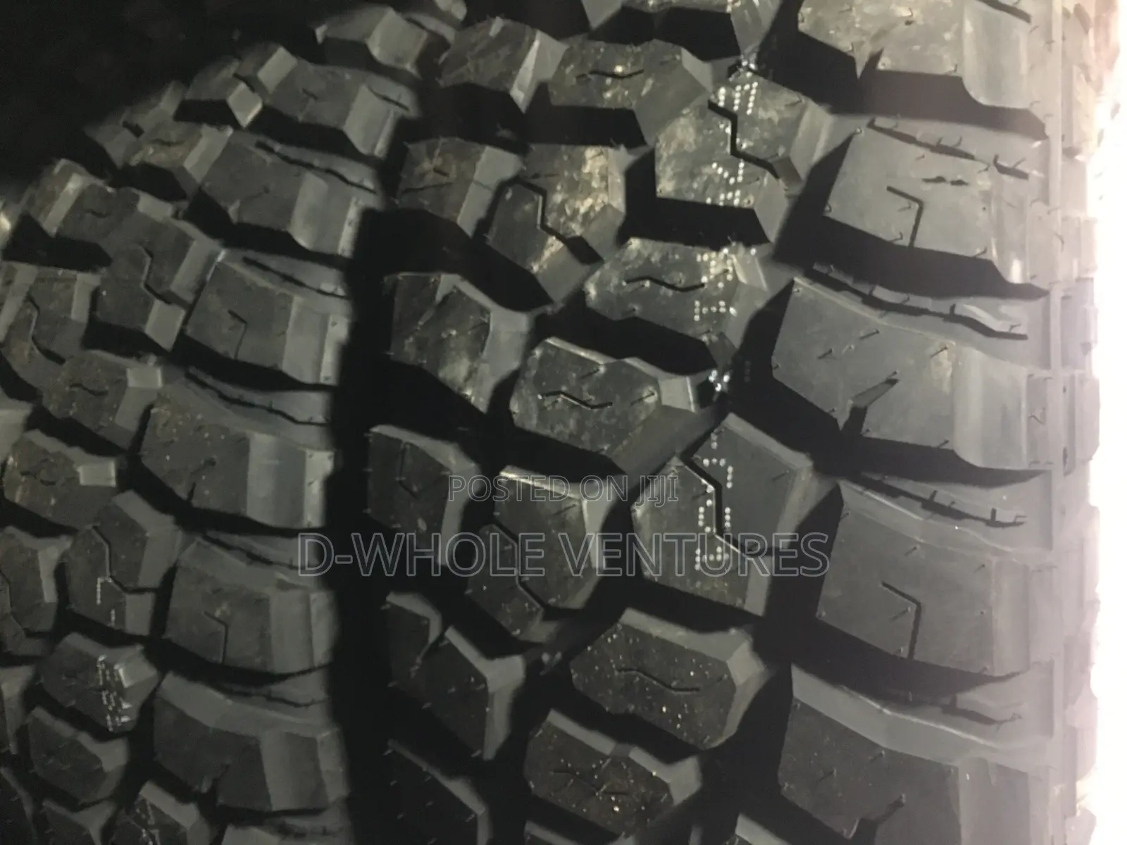 Quality 285/75r16lt