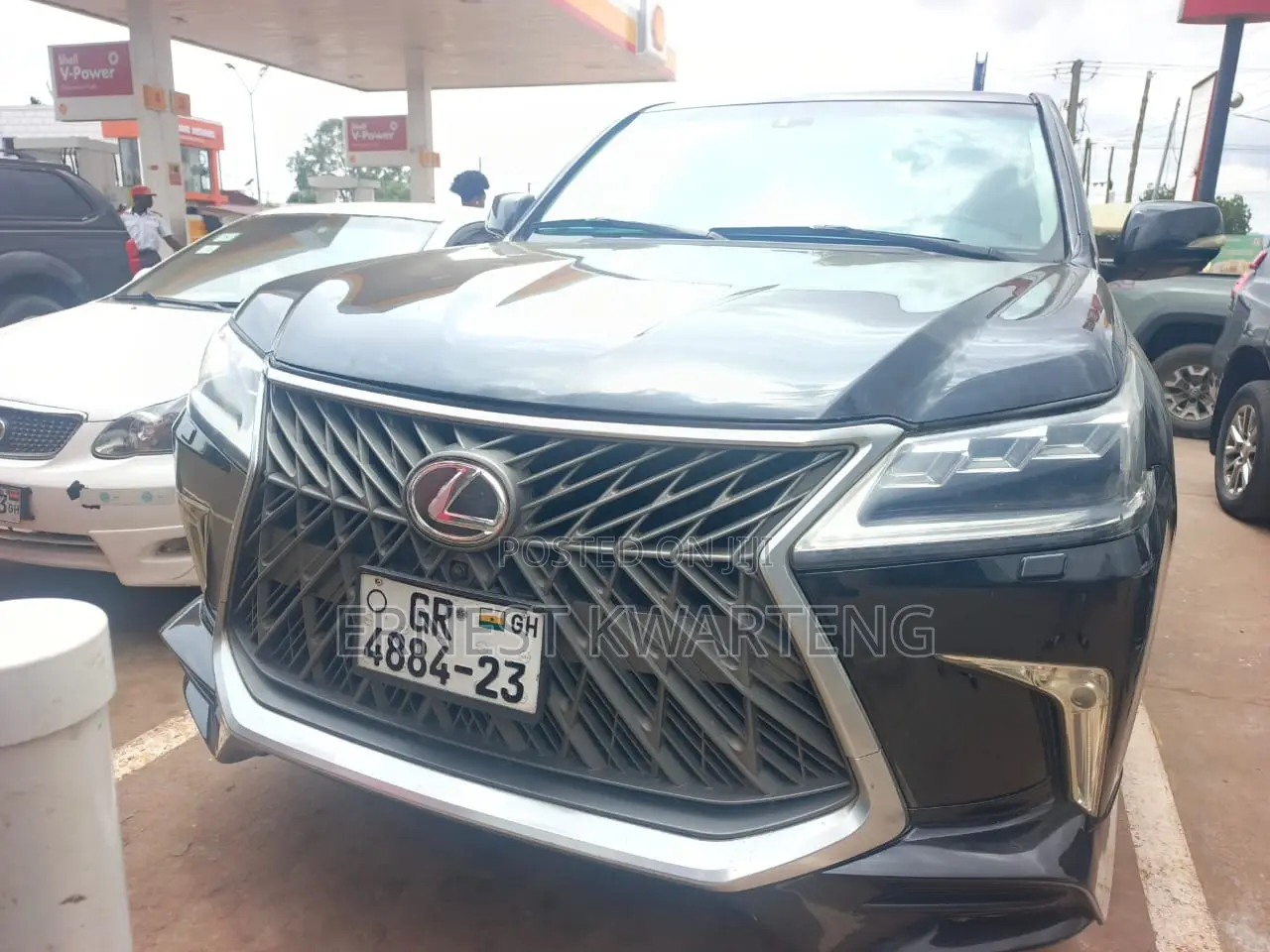 Lexus LX 570 2011 Black