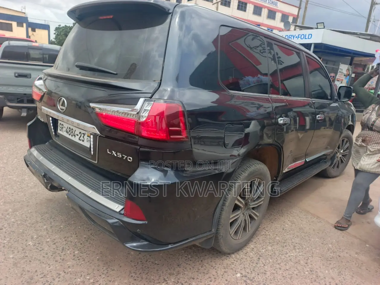 Lexus LX 570 2011 Black