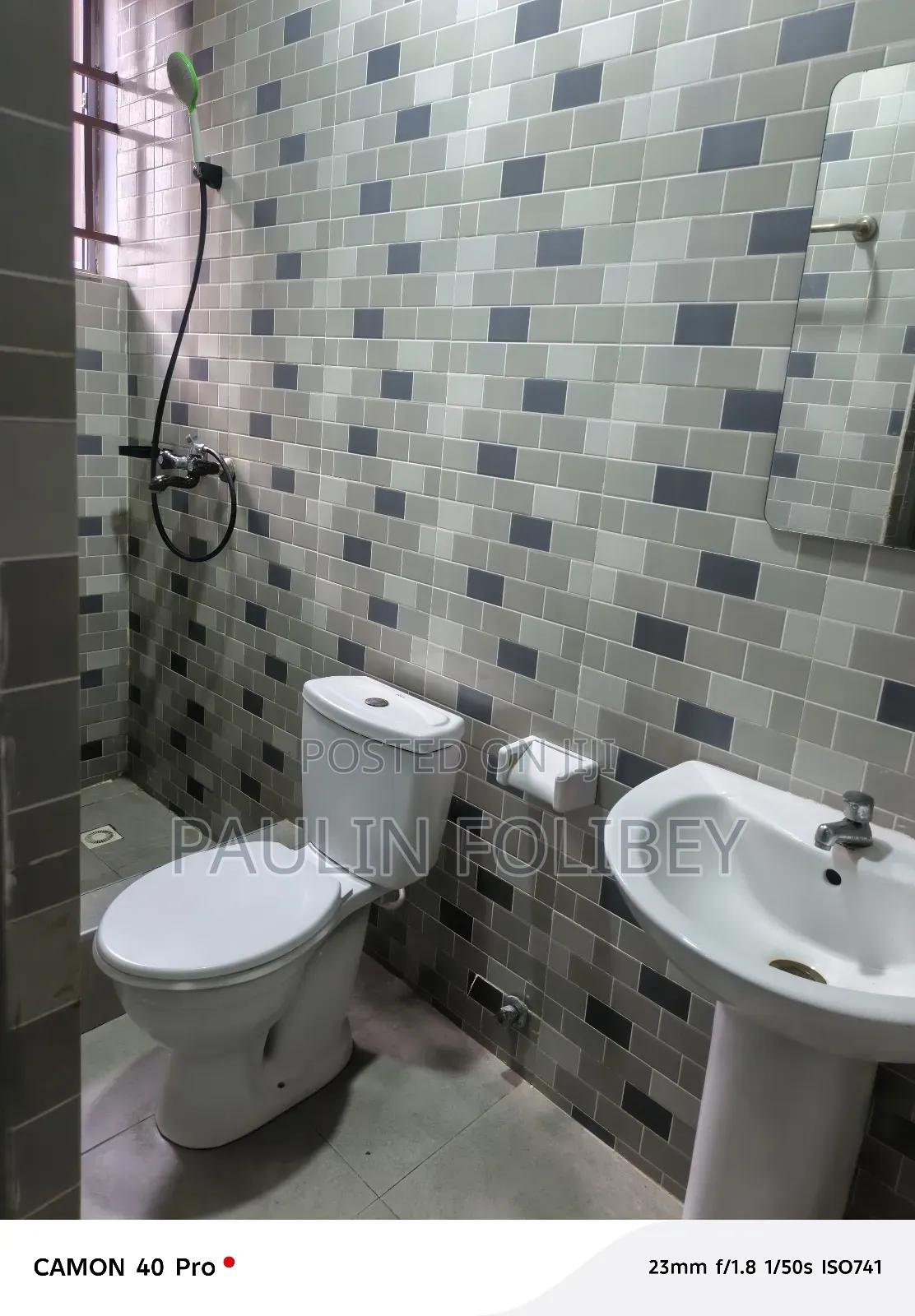 1bdrm Apartment in Dg Property, Pokuase for rent