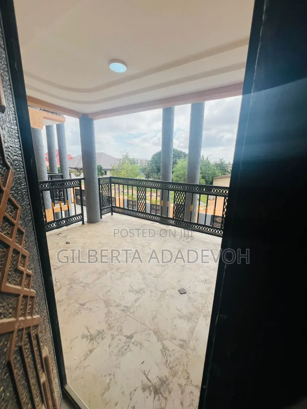 2bdrm Apartment in Ayimensah, Oyarifa for rent