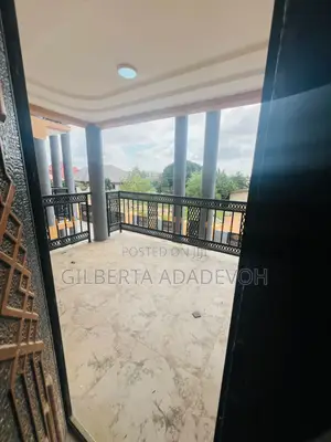 2bdrm Apartment in Ayimensah, Oyarifa for rent
