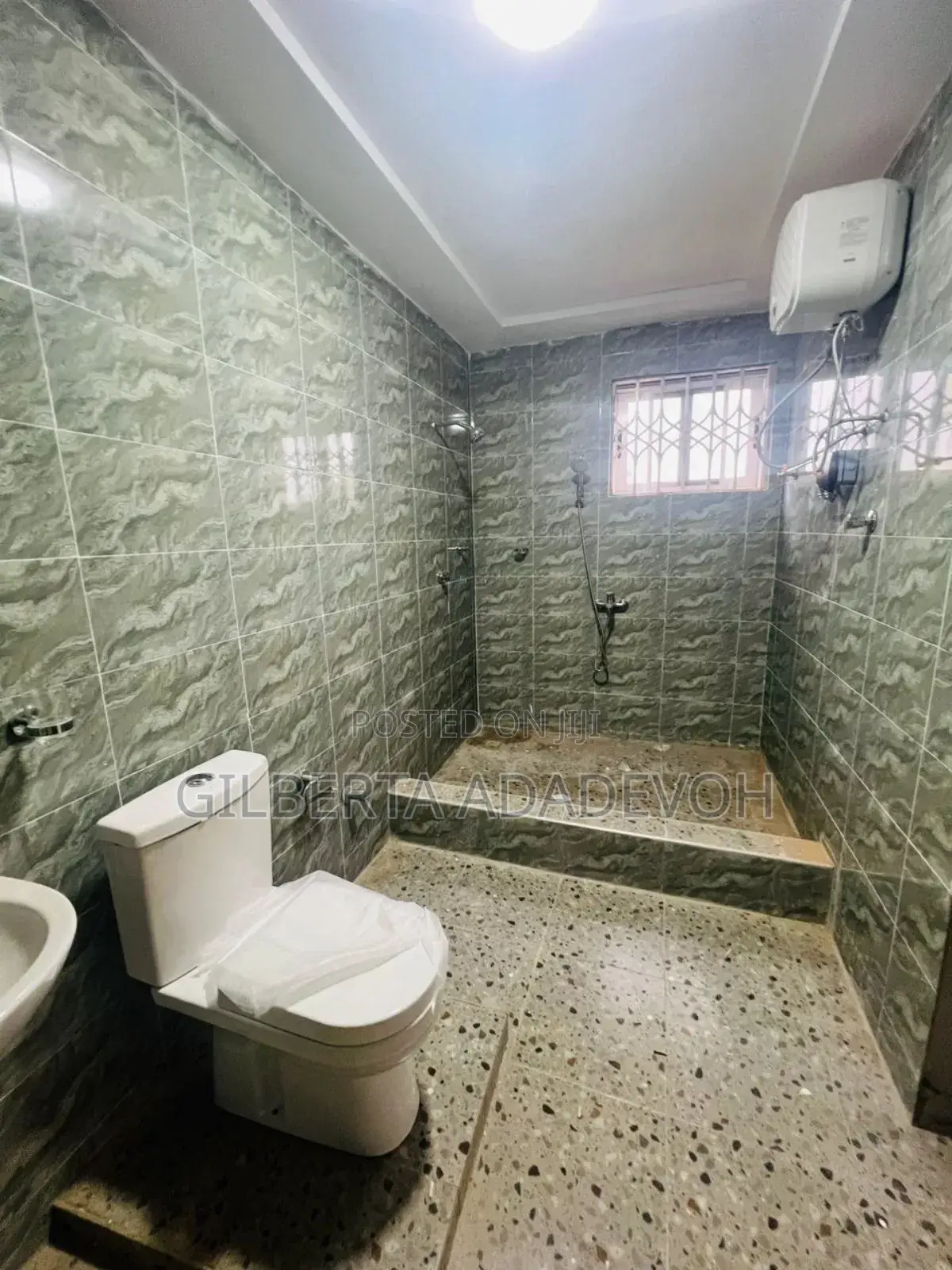 2bdrm Apartment in Ayimensah, Oyarifa for rent