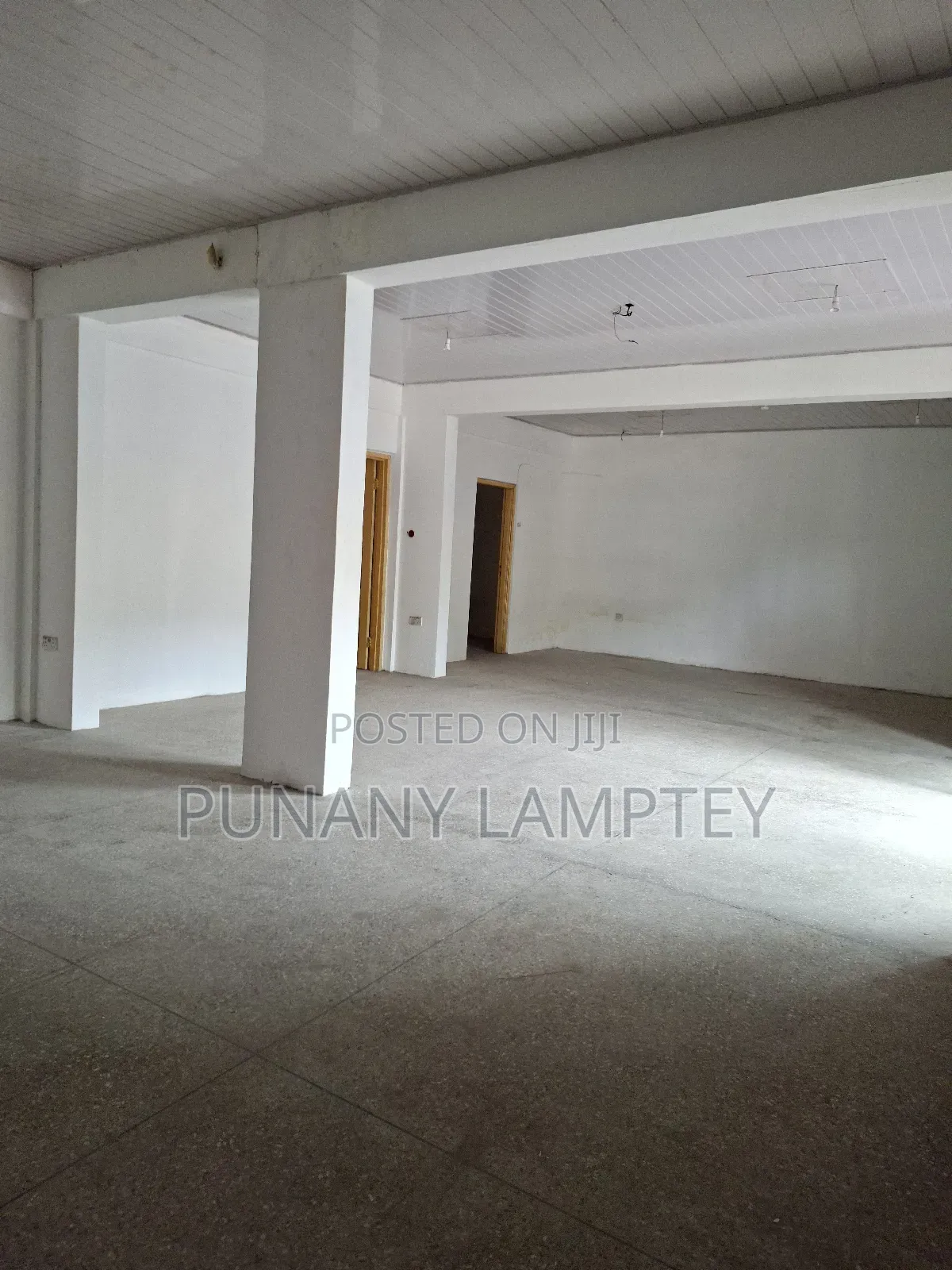 A Big Shop for Rent at Osu Re Not Far From the MTN Office