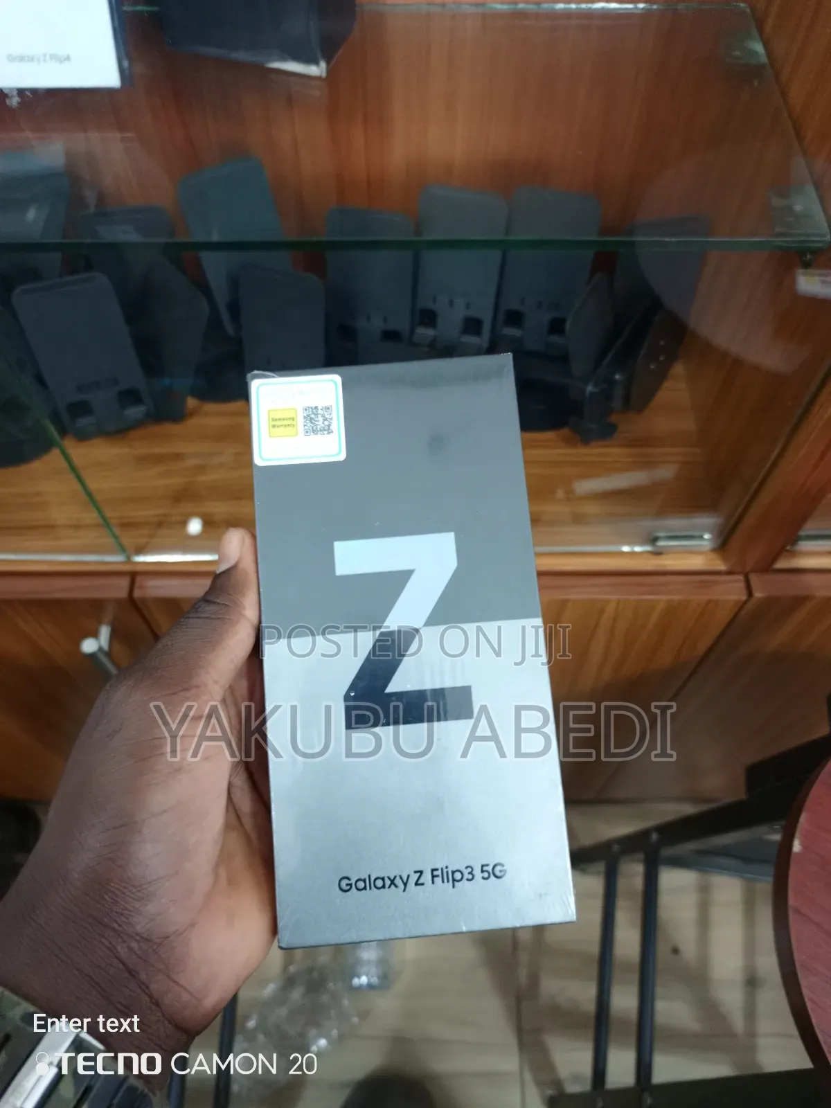 New Samsung Galaxy Z Flip 3 128 GB Gray